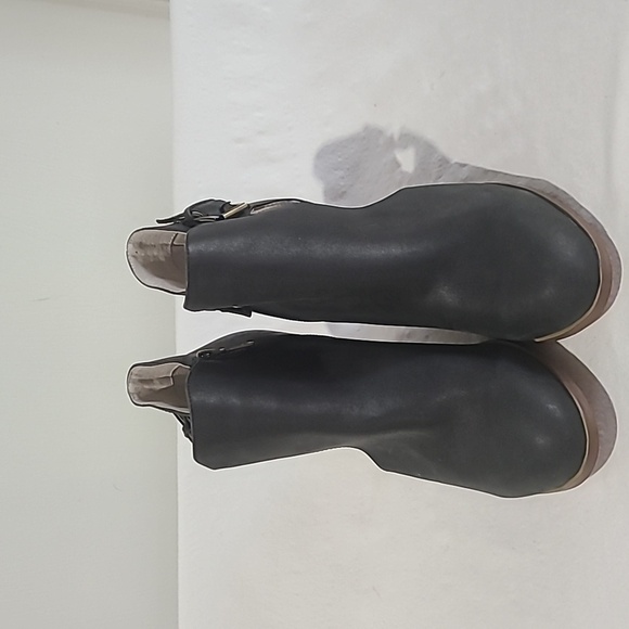 WALNUT Melbourne Leather Boots Size 8 New With Tags - Picture 1 of 10